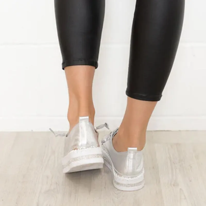 ✨💎DIAMOND SILVER LEATHER SNEAKERS💎✨
