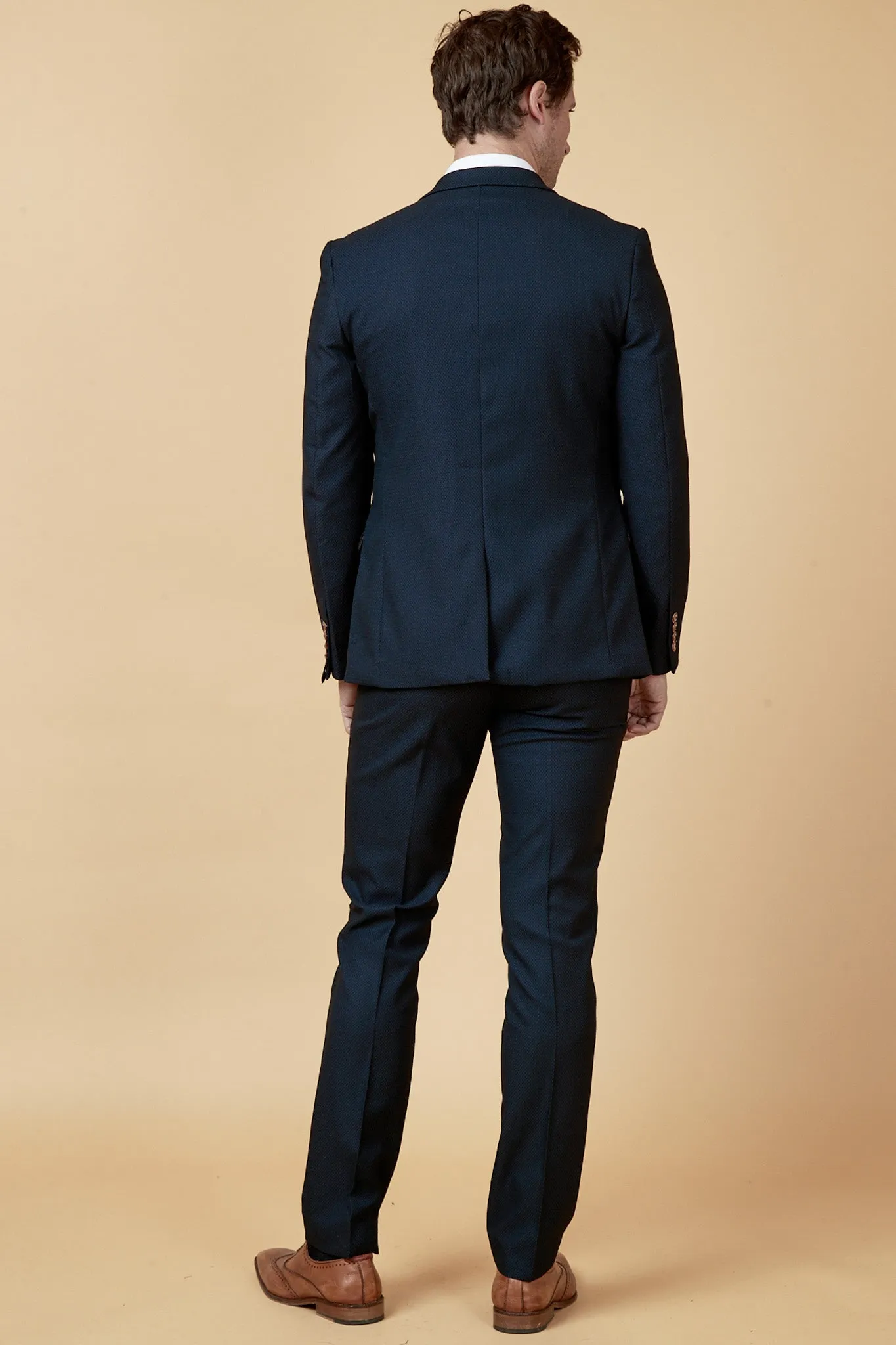 Football Manager Sam Allardyce in Max Navy Suit