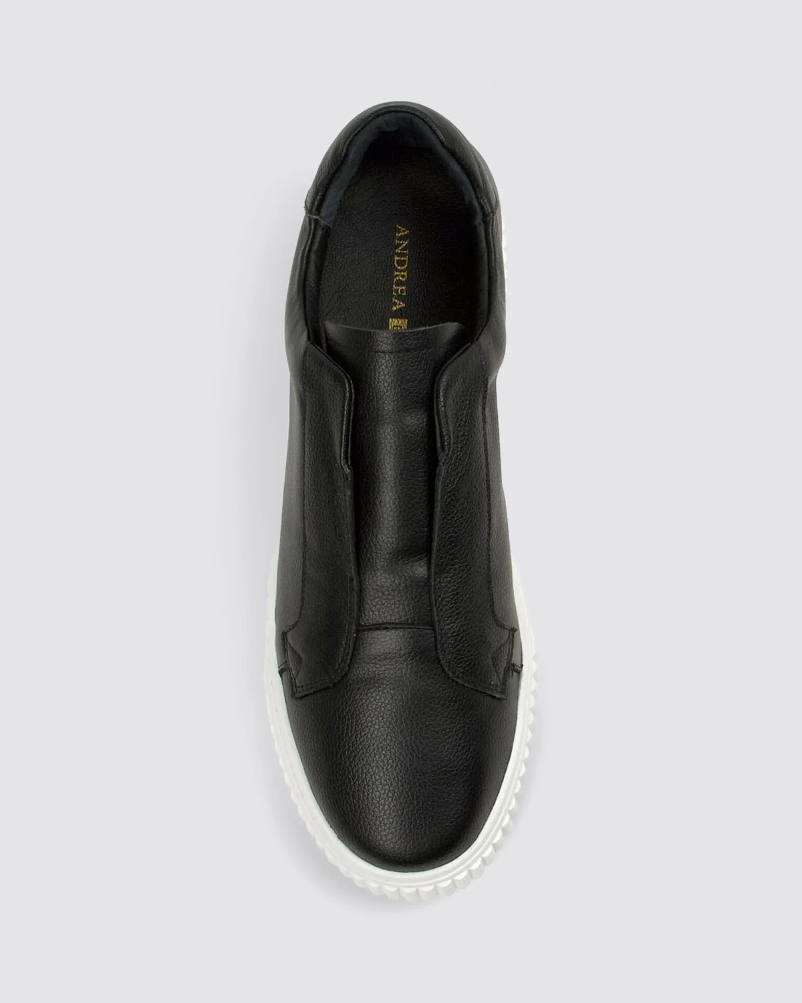 GIDDY BLACK