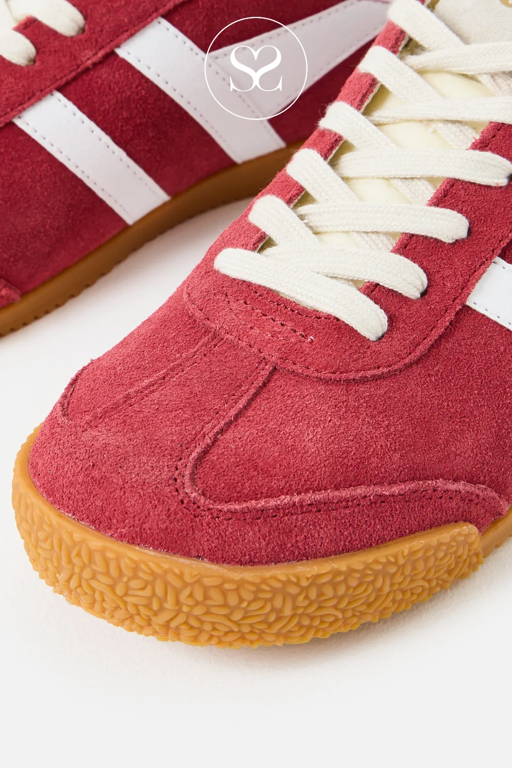 GOLA ELAN CLB538RW DEEP RED & WHITE TRAINERS