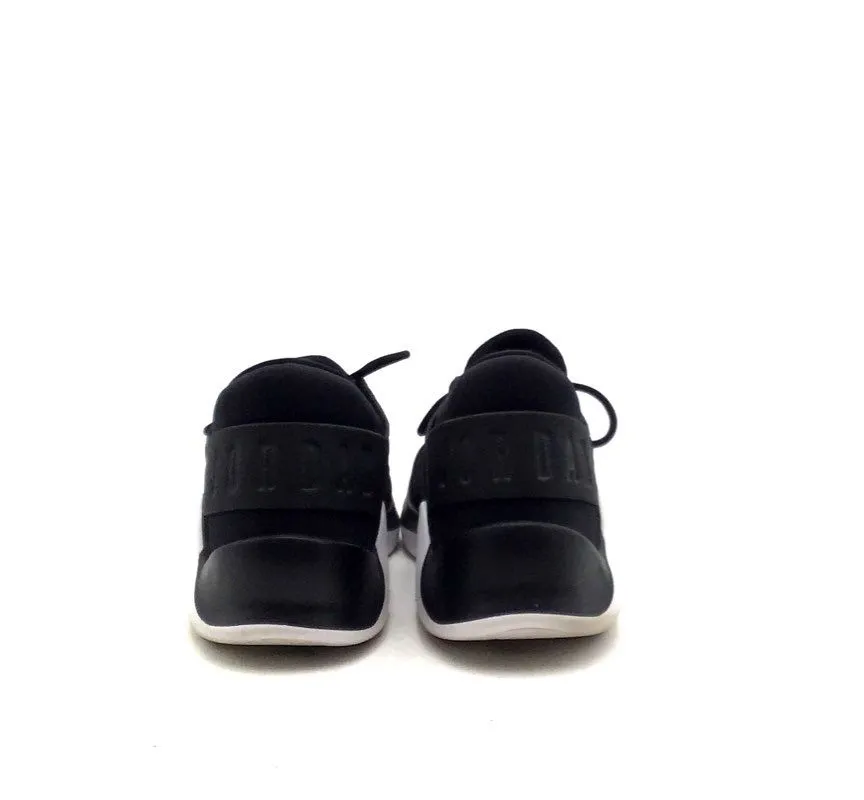 Jordan Men's Black Athletic Shoes - Size 10.5