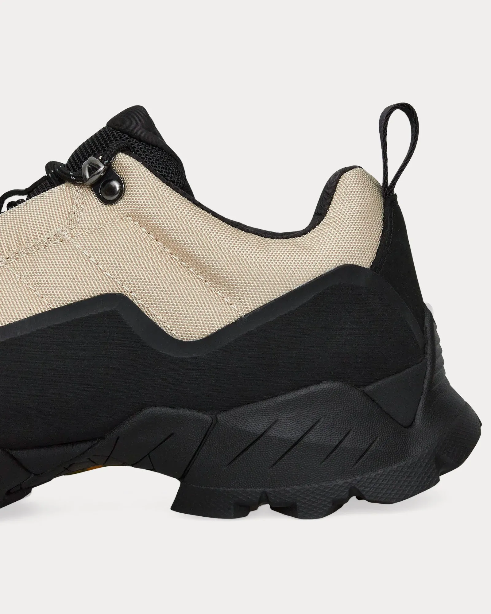 Katharina Sand Low Top Sneakers