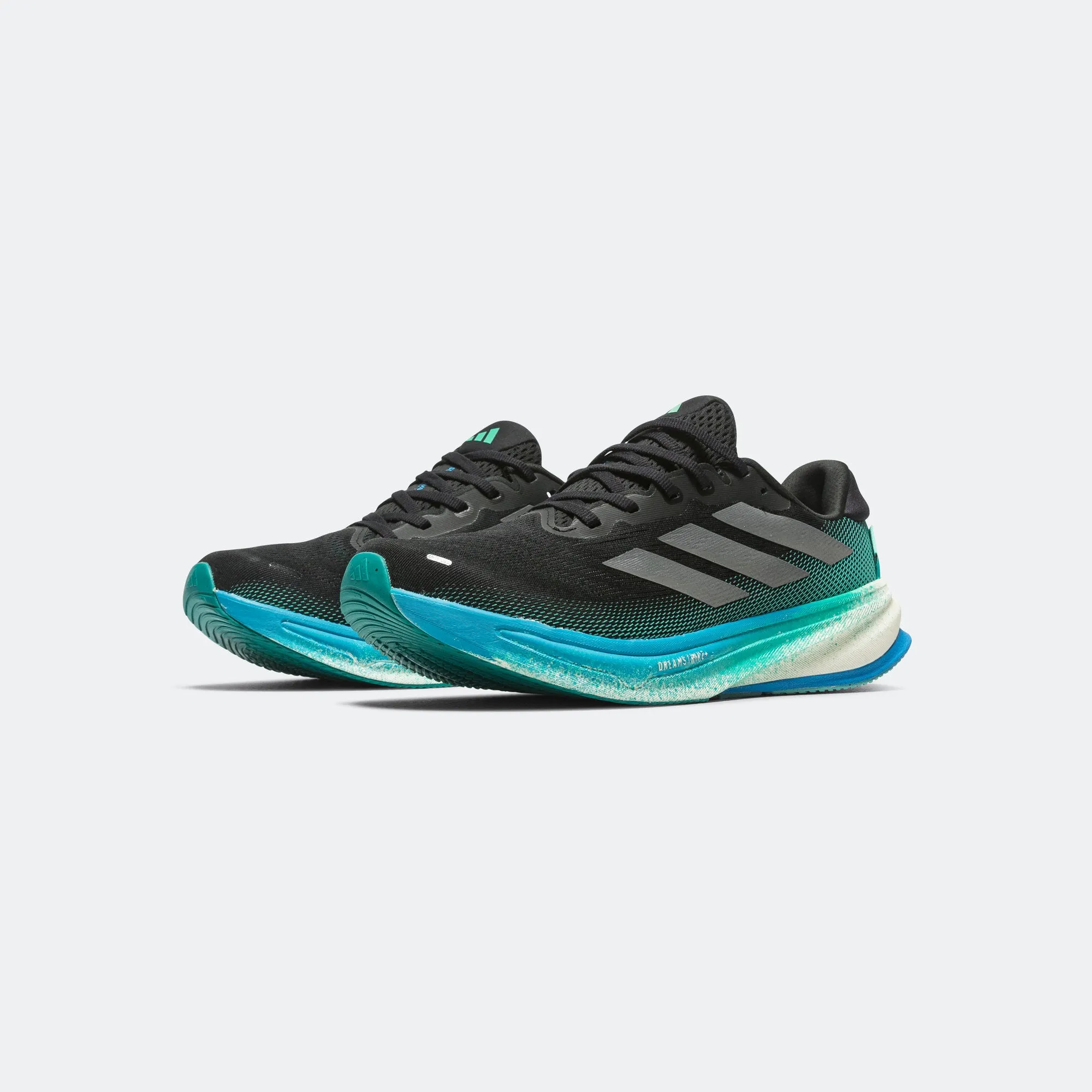 Mens Supernova Rise 2 - Core Black/Iron Metallic-Glory Green