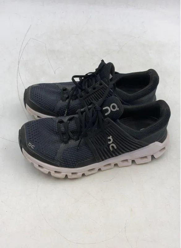 On Cloud Women's Black Athletic Shoes - Size 7.5