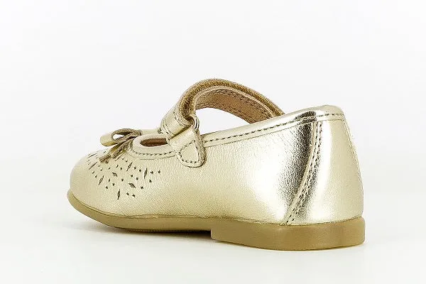 Pablosky Kids Champagne Gold Leather MJ Bow Shoe - 094280