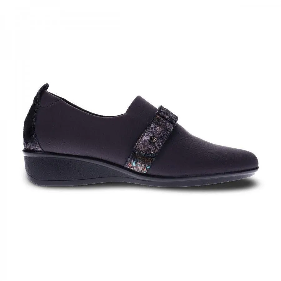 Revere Genoa Orthopaedic Stylish Footwear